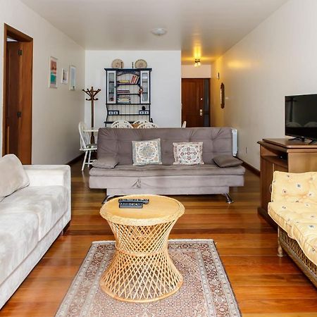 Apartamento Amplo E Aconchegante Na Av Das Hortencias No Centro De Gramado Exteriér fotografie