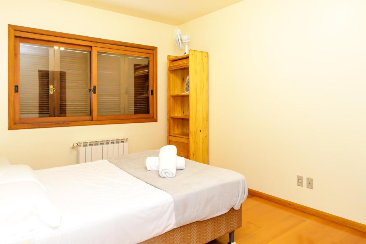Apartamento Amplo E Aconchegante Na Av Das Hortencias No Centro De Gramado Exteriér fotografie