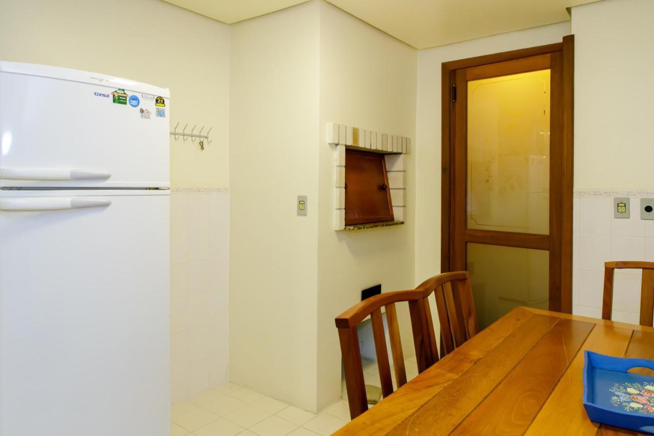 Apartamento Amplo E Aconchegante Na Av Das Hortencias No Centro De Gramado Exteriér fotografie
